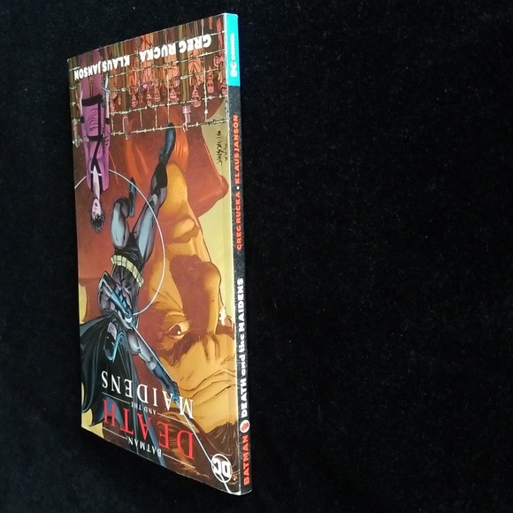 Batman, Death And The Maidens, Book - Picture 5 of 5